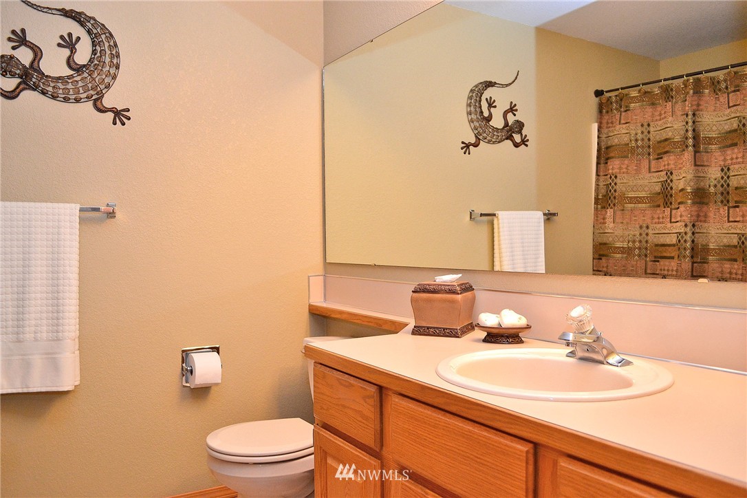 3135 Dellrose Road Southwest Tumwater, WA 98512 - Photo 16 of 25 Gallery Image 16