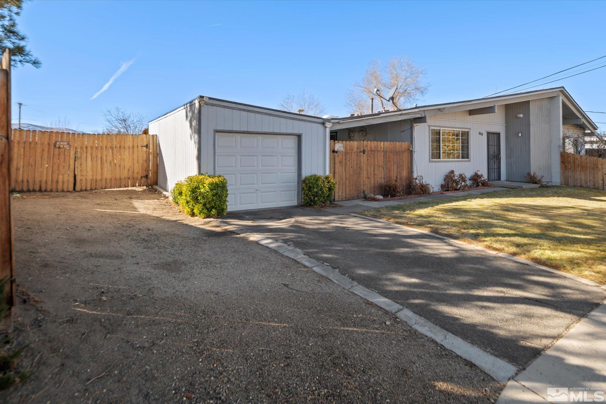 13551 Mt Rainier Street Reno, NV 89506 - Photo 3 of 20 Photo 3
