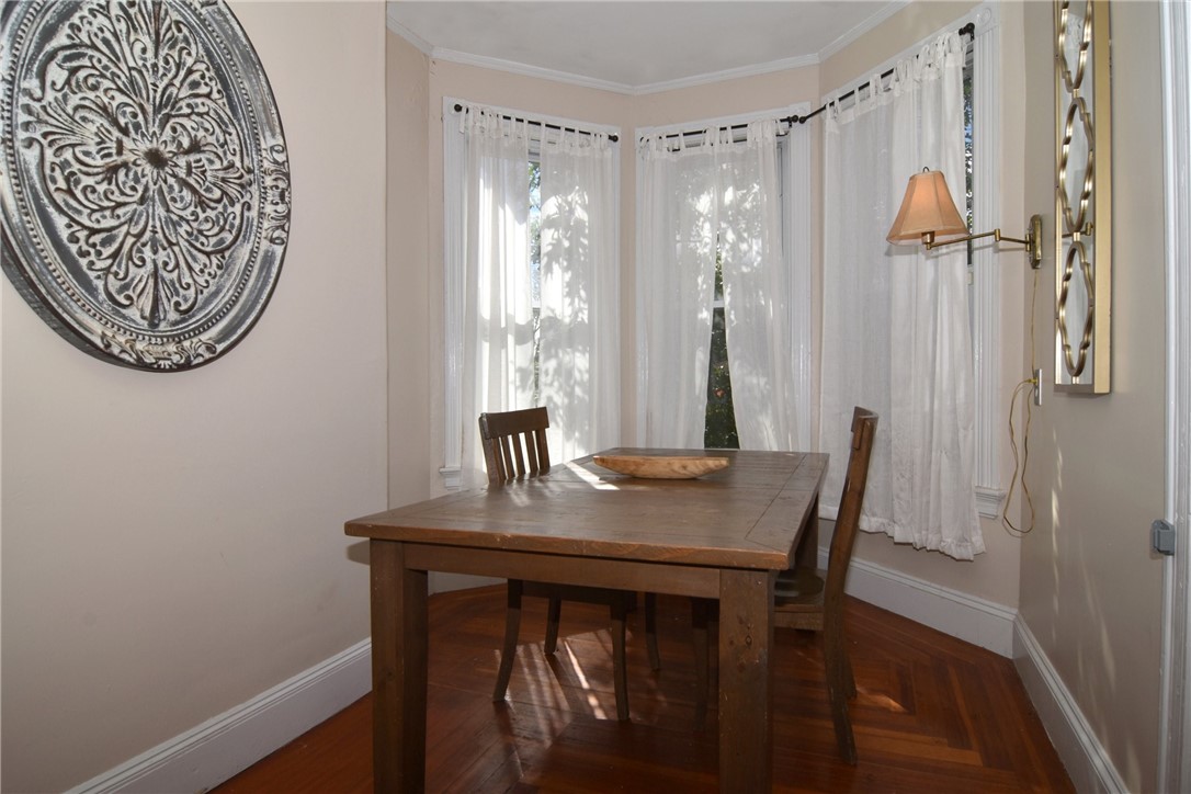 73 Providence Street West Warwick, RI 02893 - Photo 11 of 31