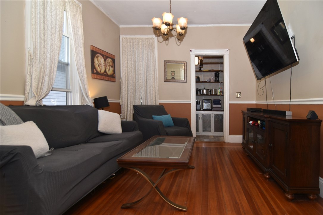 73 Providence Street West Warwick, RI 02893 - Photo 13 of 31