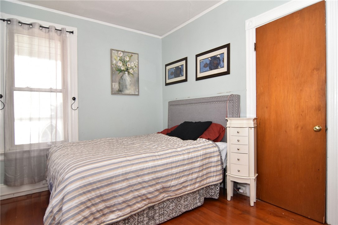 73 Providence Street West Warwick, RI 02893 - Photo 20 of 31