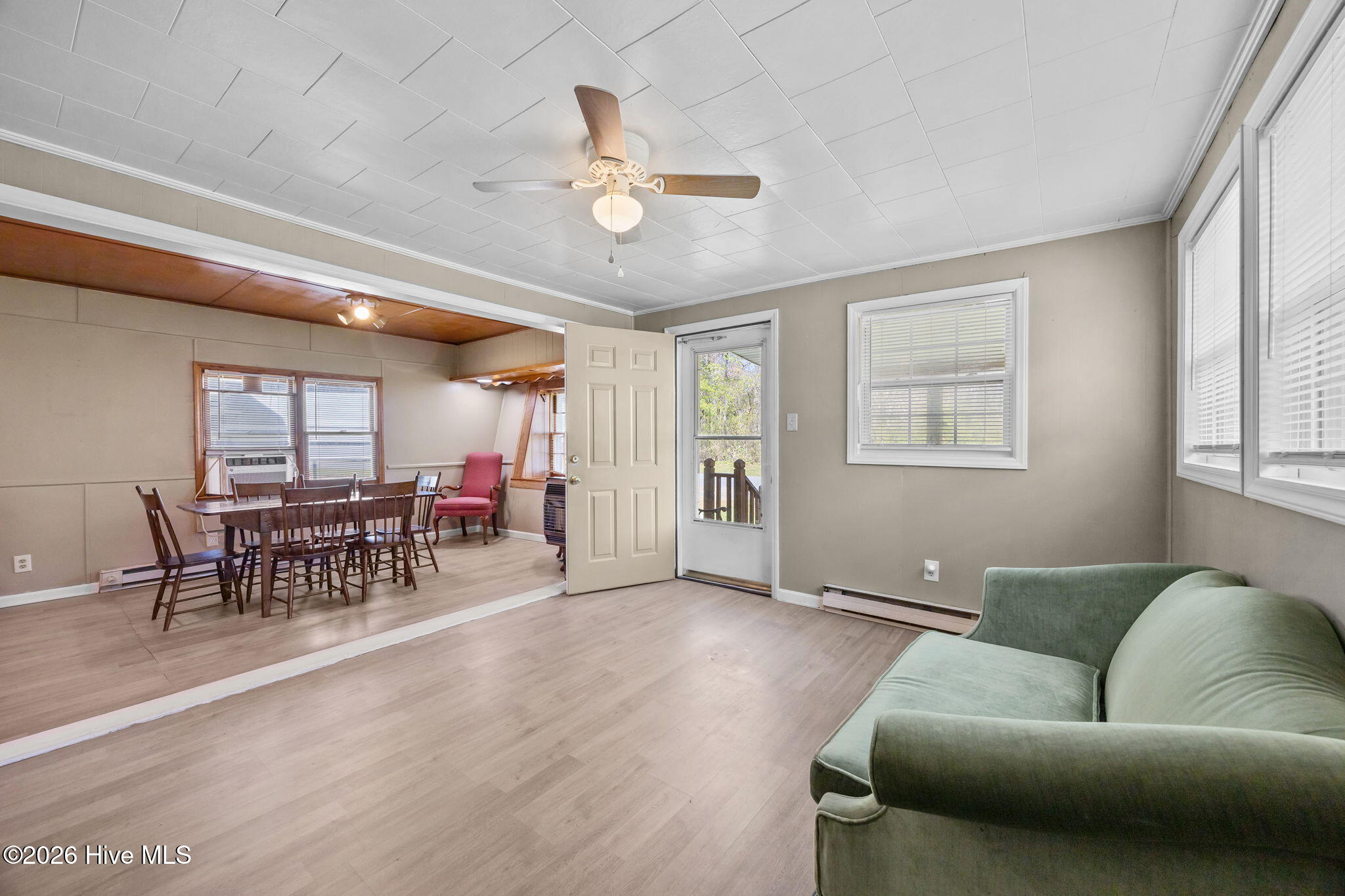 47 Litchfield Road Creswell, NC 27928 - Photo 10 of 46 29-web-or-mls-IMG_0336
