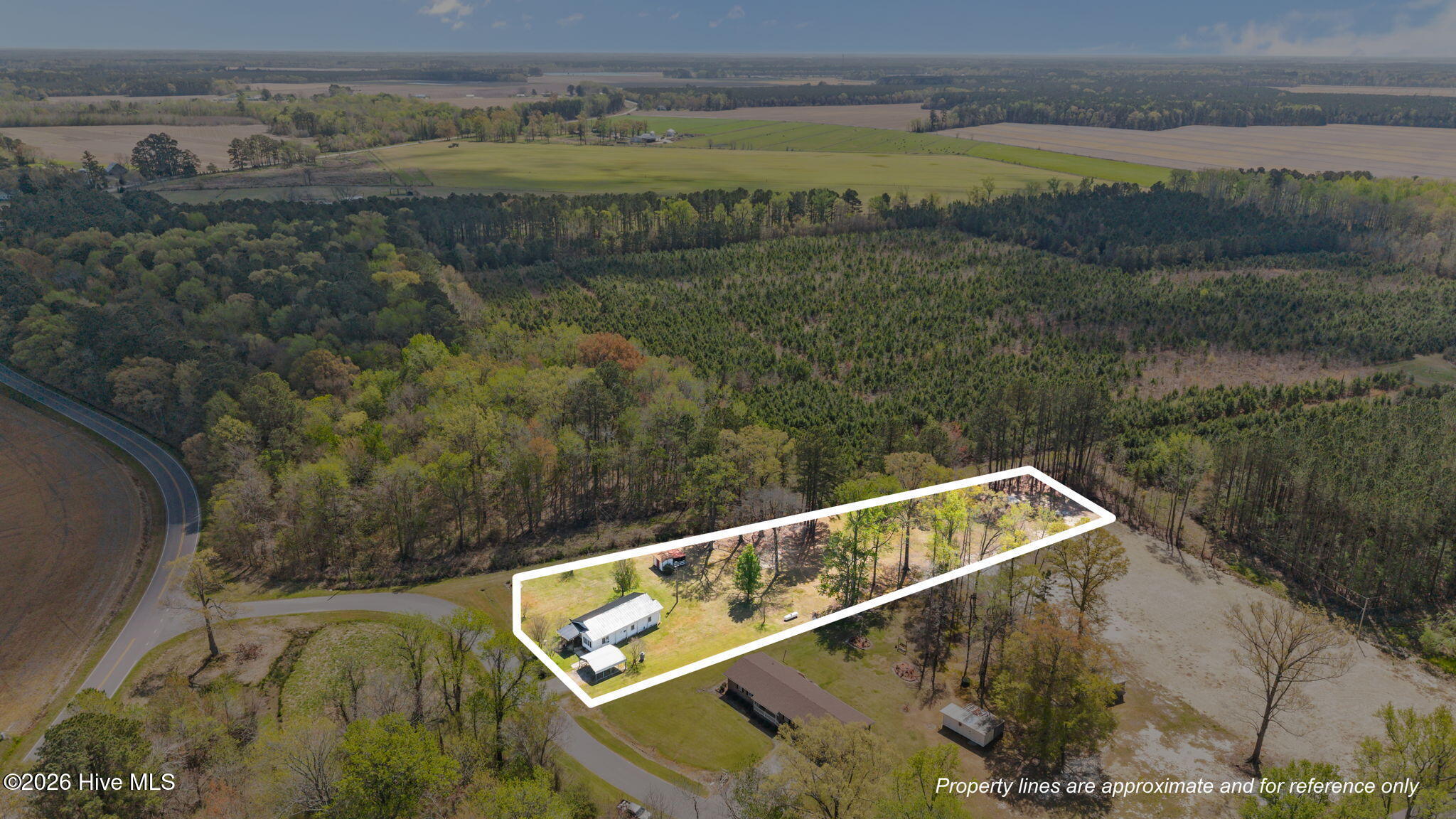 47 Litchfield Road Creswell, NC 27928 - Photo 2 of 46 4-web-or-mls-DJI_20260331122724_0259_D_1