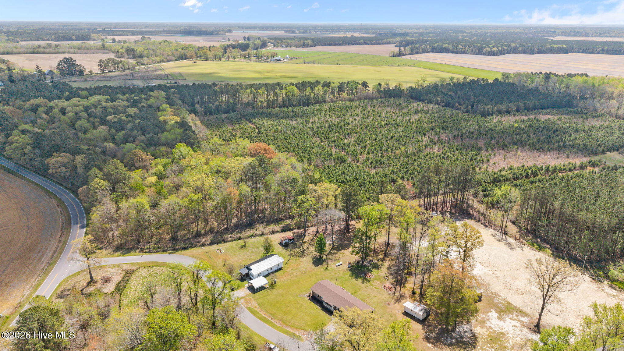 47 Litchfield Road Creswell, NC 27928 - Photo 5 of 46 13-web-or-mls-DJI_20260331122724_0259_D