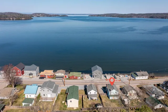 $499,000 | 922 East Lakeshore Drive, Colchester, VT 05446