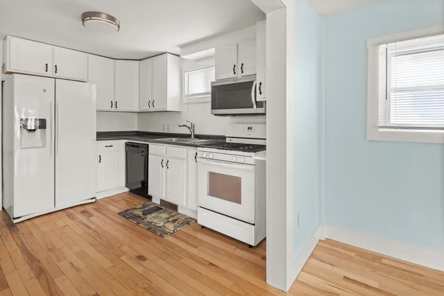 $499,000 | 922 East Lakeshore Drive, Colchester, VT 05446