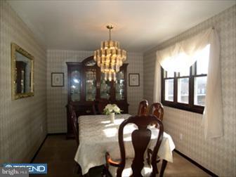 9 Homestead Road Stratford, NJ 08084 - Photo 4 of 6