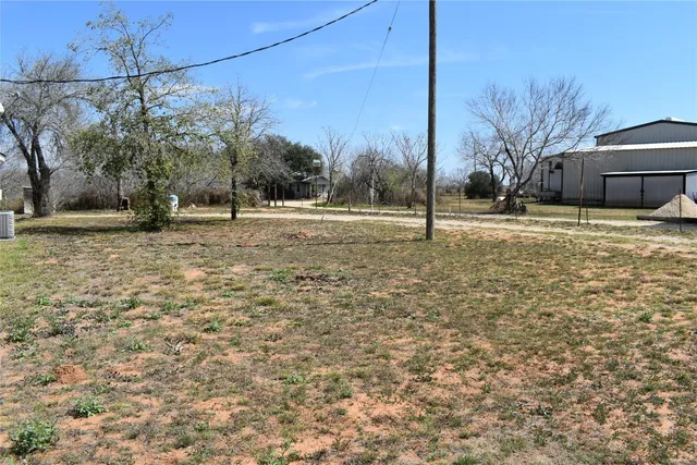 a house view with a outdoor space
