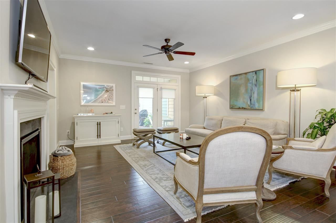 788 Fallon Grove Way Raleigh, NC 27608 - Photo 4 of 30 Photo 4