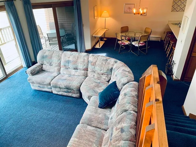 $1,750 | 61 Woodbury Drive, Unit 43, Bristol, NH 03222