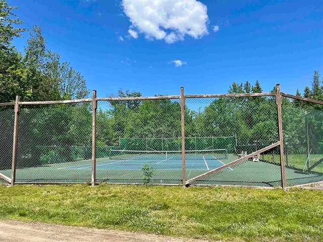 $1,750 | 61 Woodbury Drive, Unit 43, Bristol, NH 03222