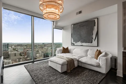 $799,000 | 1616 West End Avenue, Unit 2910, Nashville, TN 37203