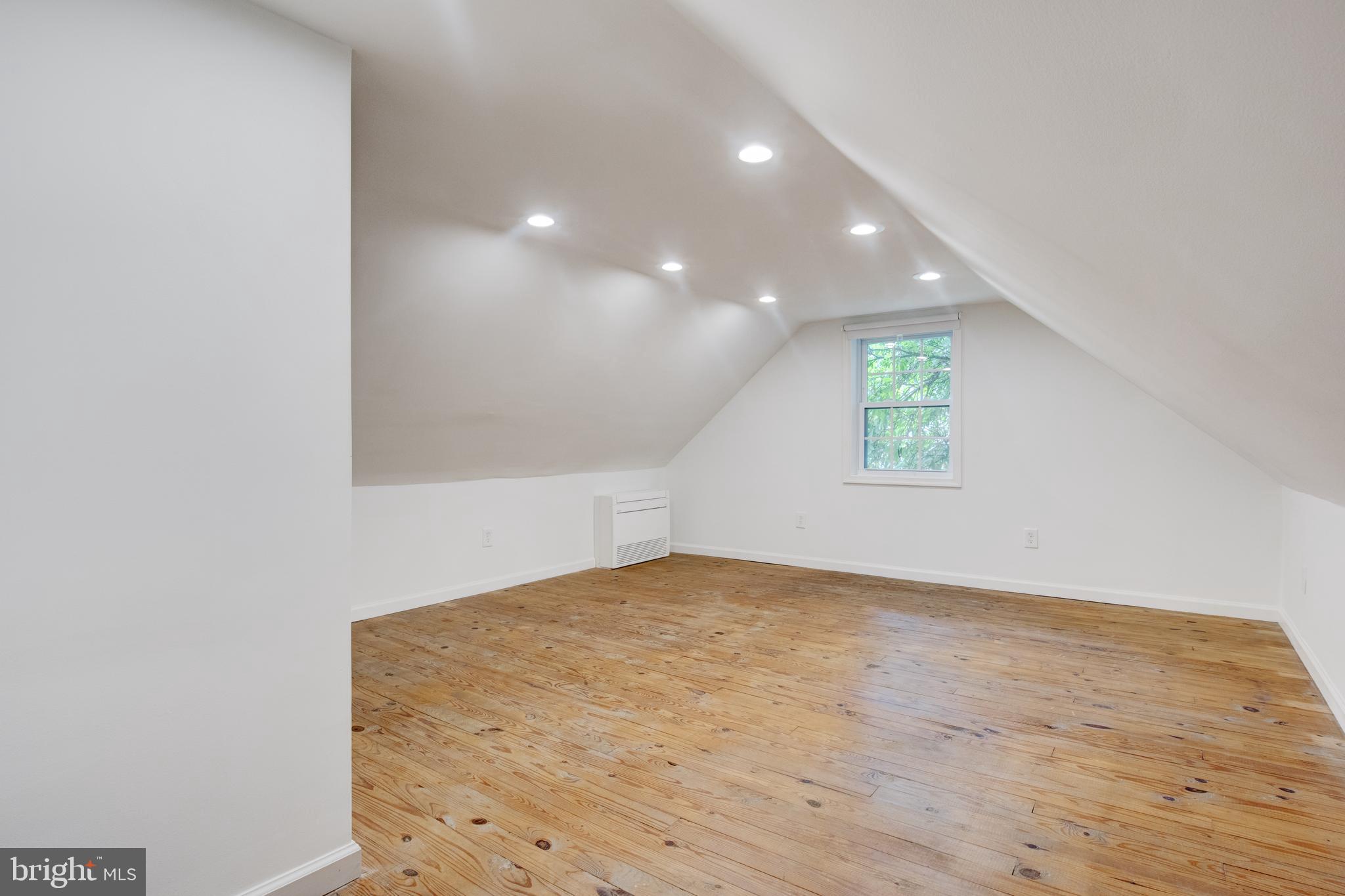 4527 Nebraska Avenue Northwest Washington, DC 20016 - Photo 29 of 43