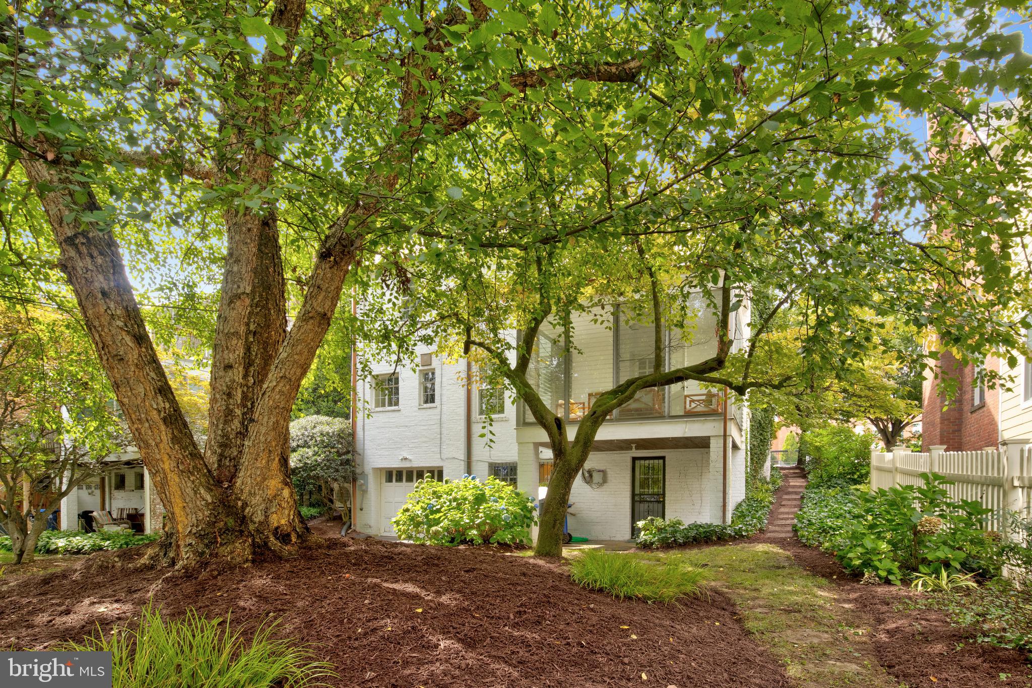 4527 Nebraska Avenue Northwest Washington, DC 20016 - Photo 39 of 43