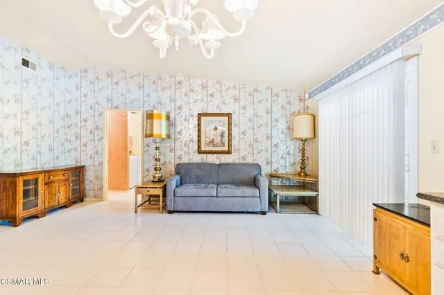 $1,250,000 | 15877 Beaver Run Road, Canyon Country, CA 91387