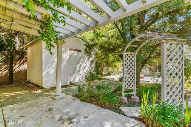 $1,250,000 | 15877 Beaver Run Road, Canyon Country, CA 91387