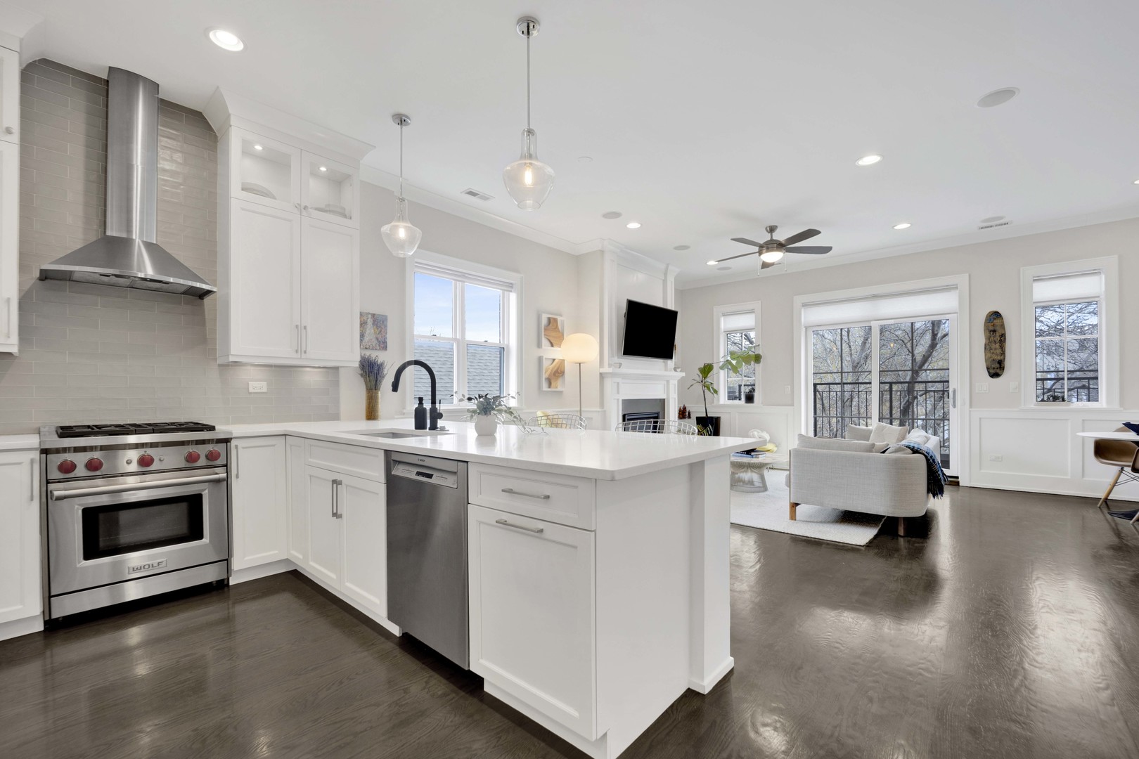 1341 West George Street, Unit 3 Chicago, IL 60657 - Photo 12 of 27