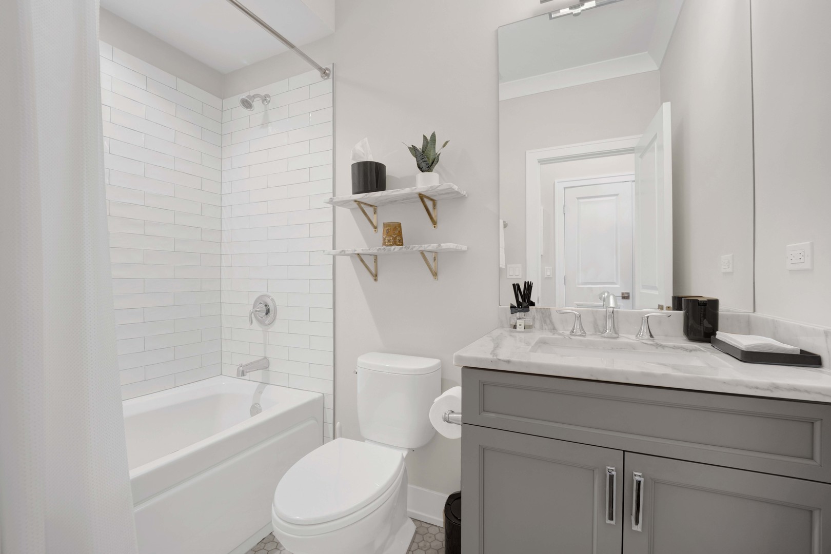 1341 West George Street, Unit 3 Chicago, IL 60657 - Photo 25 of 27