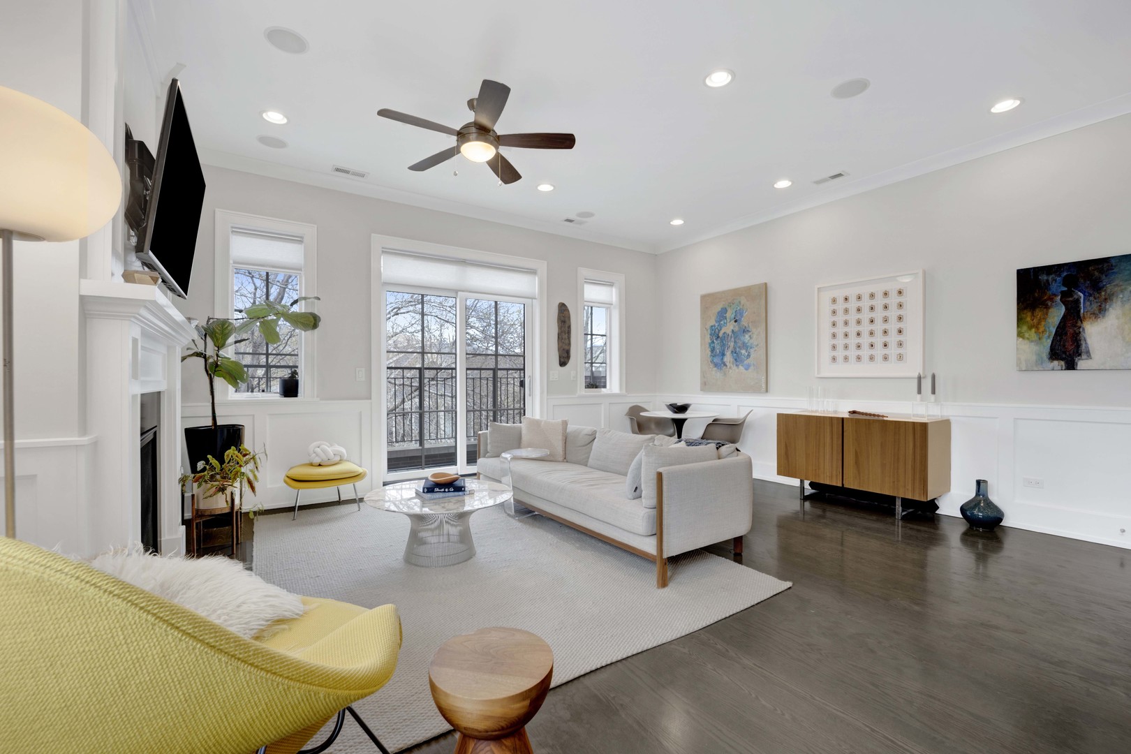 1341 West George Street, Unit 3 Chicago, IL 60657 - Photo 5 of 27