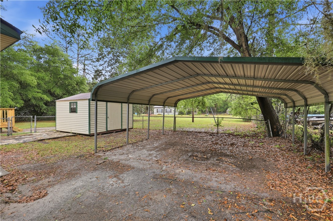 515 East 4th Street Rincon, GA 31326 - Photo 31 of 43 Carport
