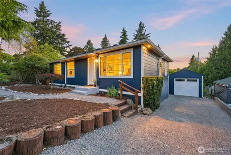 $949,999 | 17211 3rd Avenue Northeast, Shoreline, WA 98155