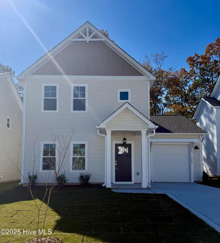 $367,900 | 620 Chambers Drive, Southern Pines, NC 28387