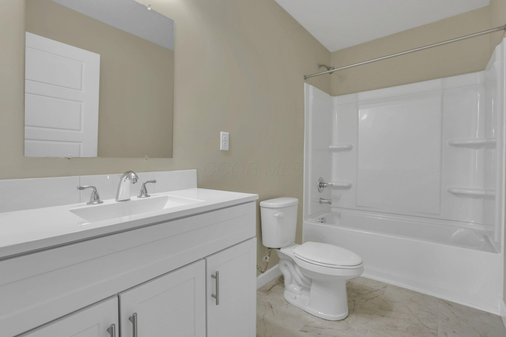 1521 Delbert Road Columbus, OH 43219 - Photo 35 of 39