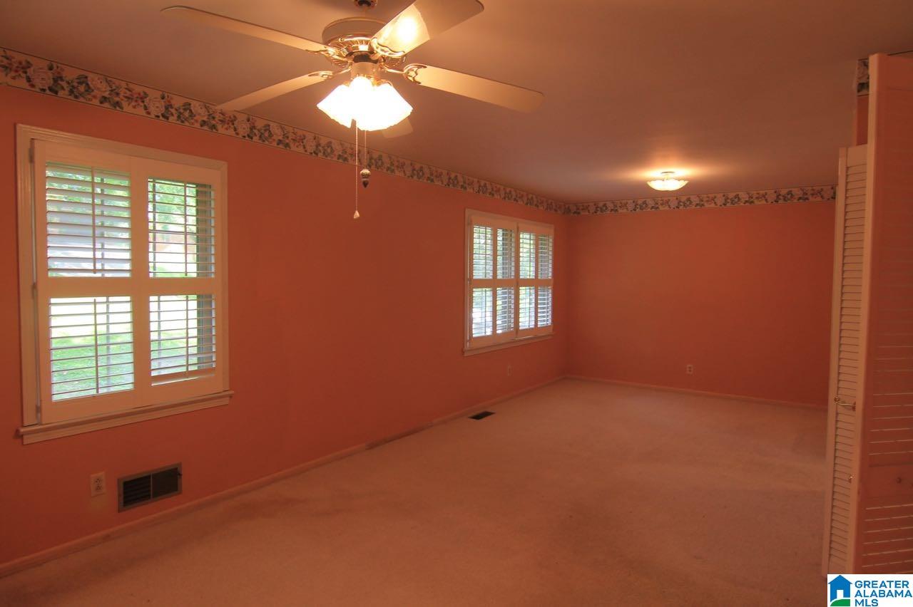 968 Ridgewood Circle Birmingham, AL 35235 - Photo 6 of 16