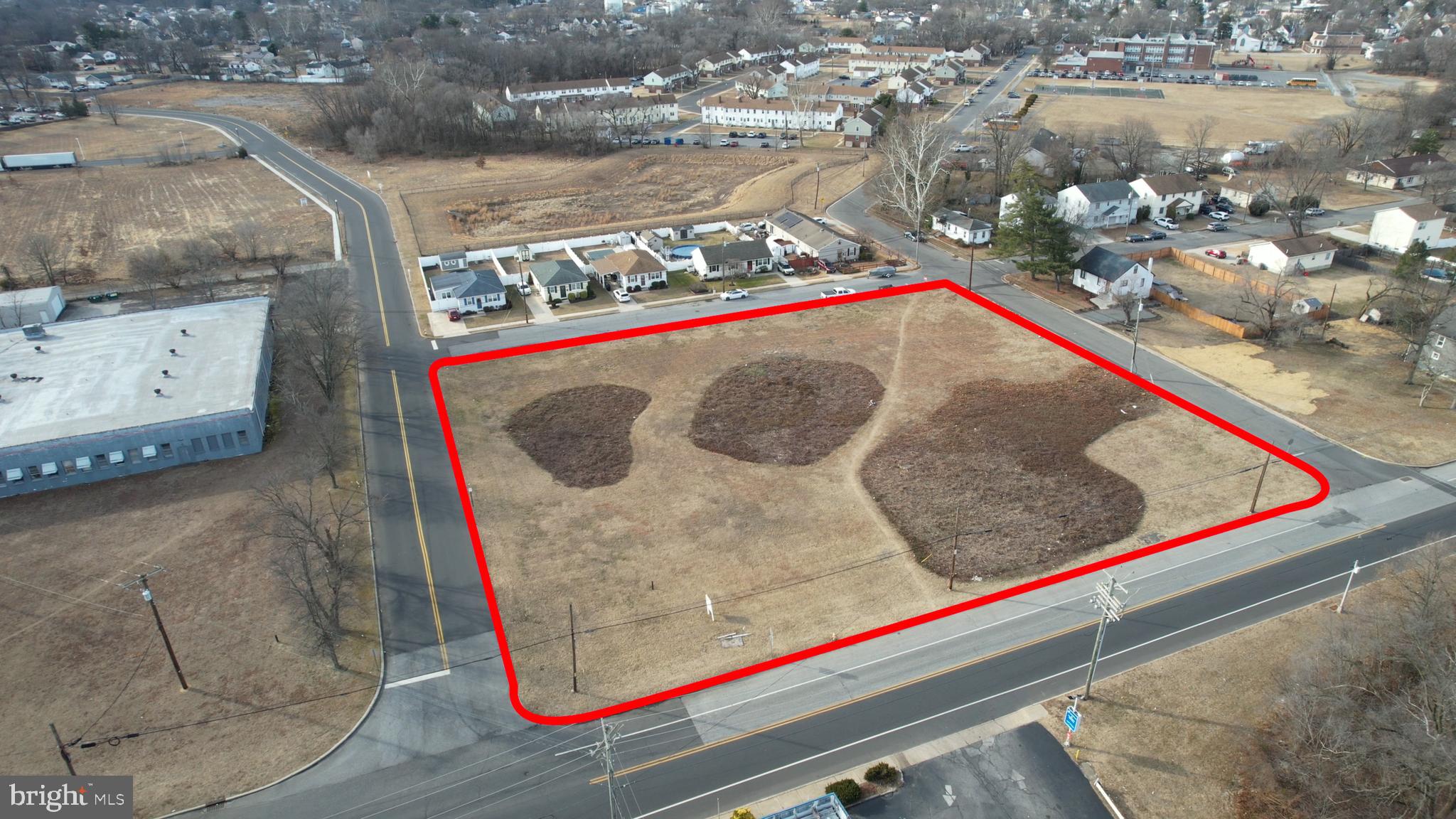 8 South Delaware Street Paulsboro, NJ 08066 - Photo 4 of 12