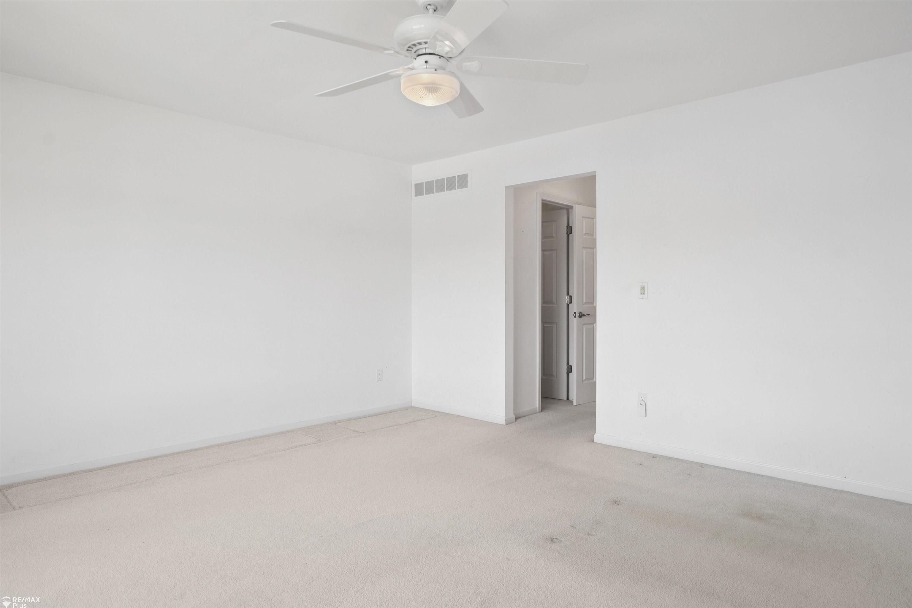 1671 South Shore Drive Rochester Hills, MI 48307 - Photo 35 of 77