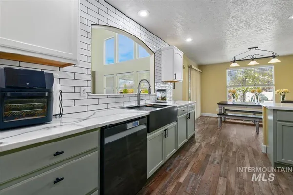 $515,000 | 17368 North Chouteau Avenue, Nampa, ID 83687