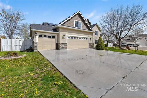 $515,000 | 17368 North Chouteau Avenue, Nampa, ID 83687