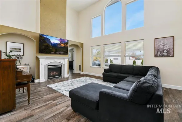 $515,000 | 17368 North Chouteau Avenue, Nampa, ID 83687