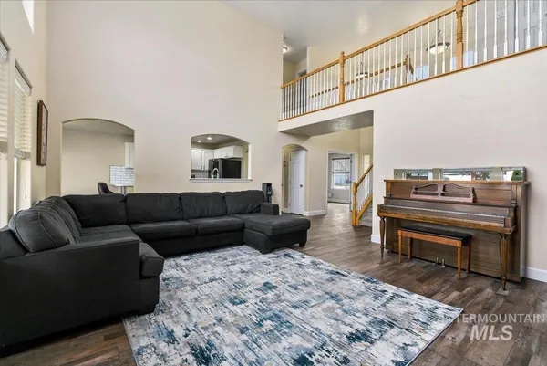 $515,000 | 17368 North Chouteau Avenue, Nampa, ID 83687