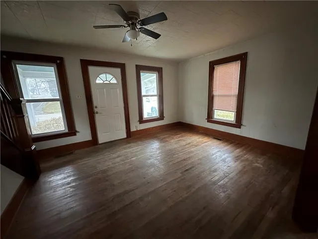 $99,900 | 216 East Thompson Street, Maryville, MO 64468