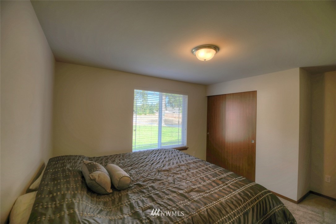 7535 187th Avenue Southwest Rochester, WA 98579 - Photo 14 of 22