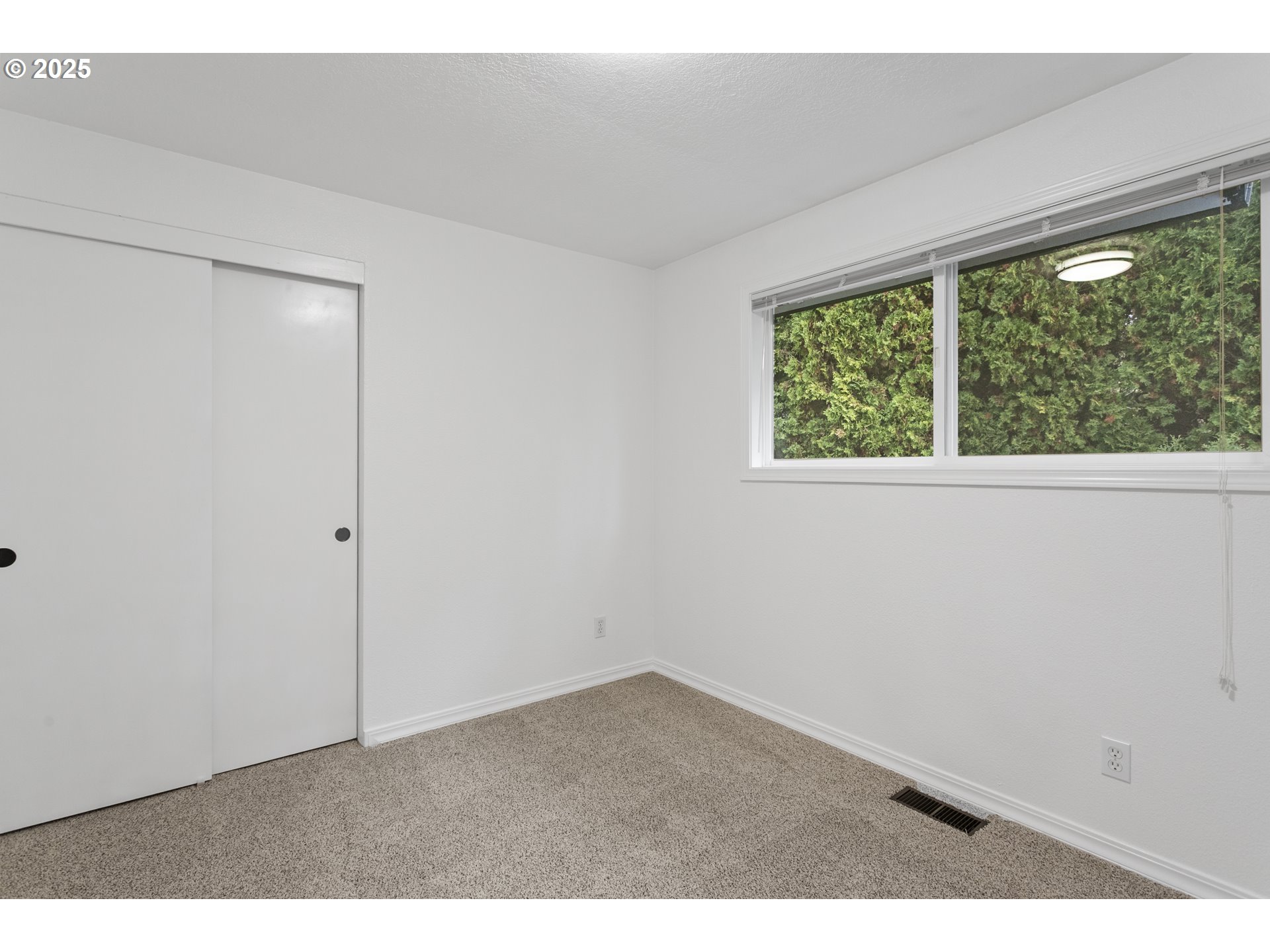 19080 Southwest Brooklawn Place Beaverton, OR 97003 - Photo 29 of 47