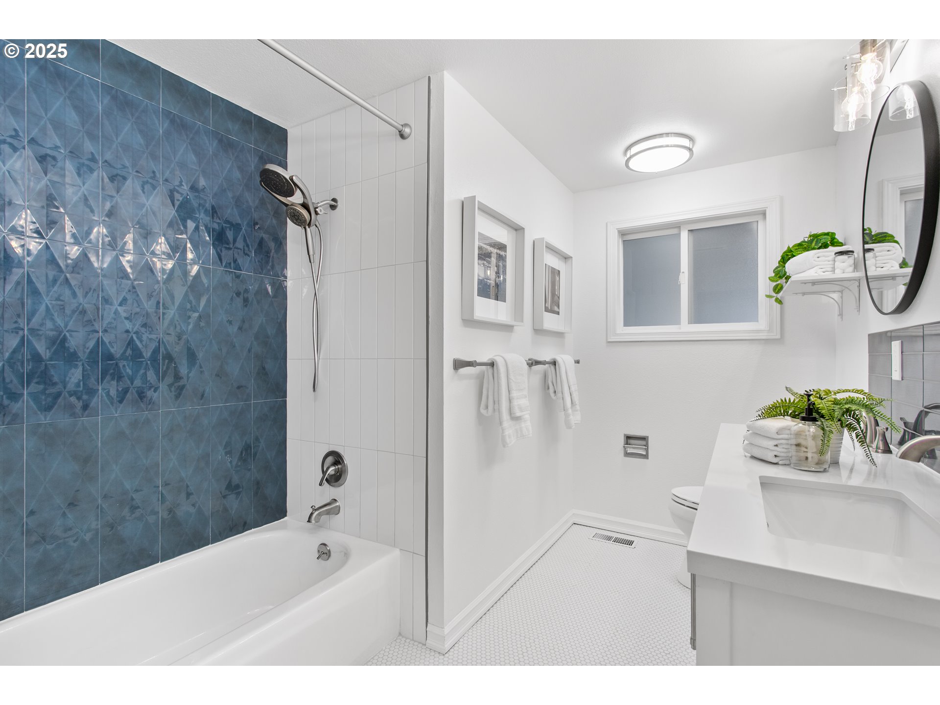 19080 Southwest Brooklawn Place Beaverton, OR 97003 - Photo 32 of 47