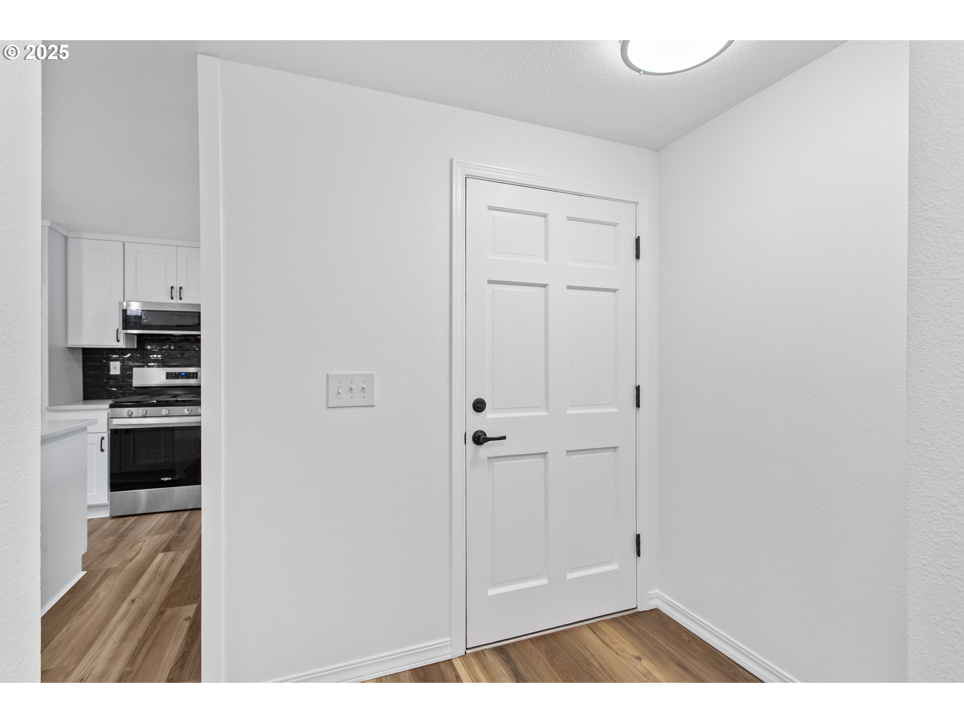 19080 Southwest Brooklawn Place Beaverton, OR 97003 - Photo 7 of 47