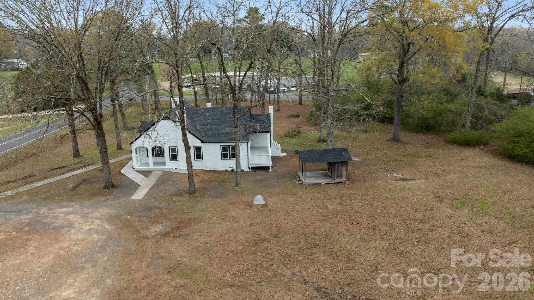 24460 Endy Road Albemarle, NC 28001 - Photo 5 of 37