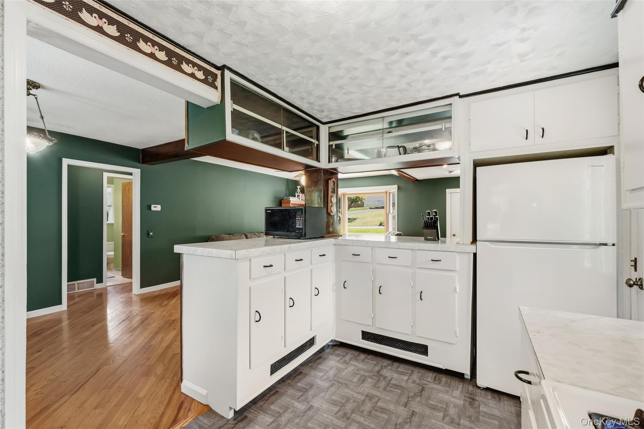 35 Willow Road Beacon, NY 12508 - Photo 15 of 29 Gallery Image 15
