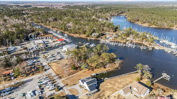 $269,000 | 1210 Neuse Drive, Oriental, NC 28571