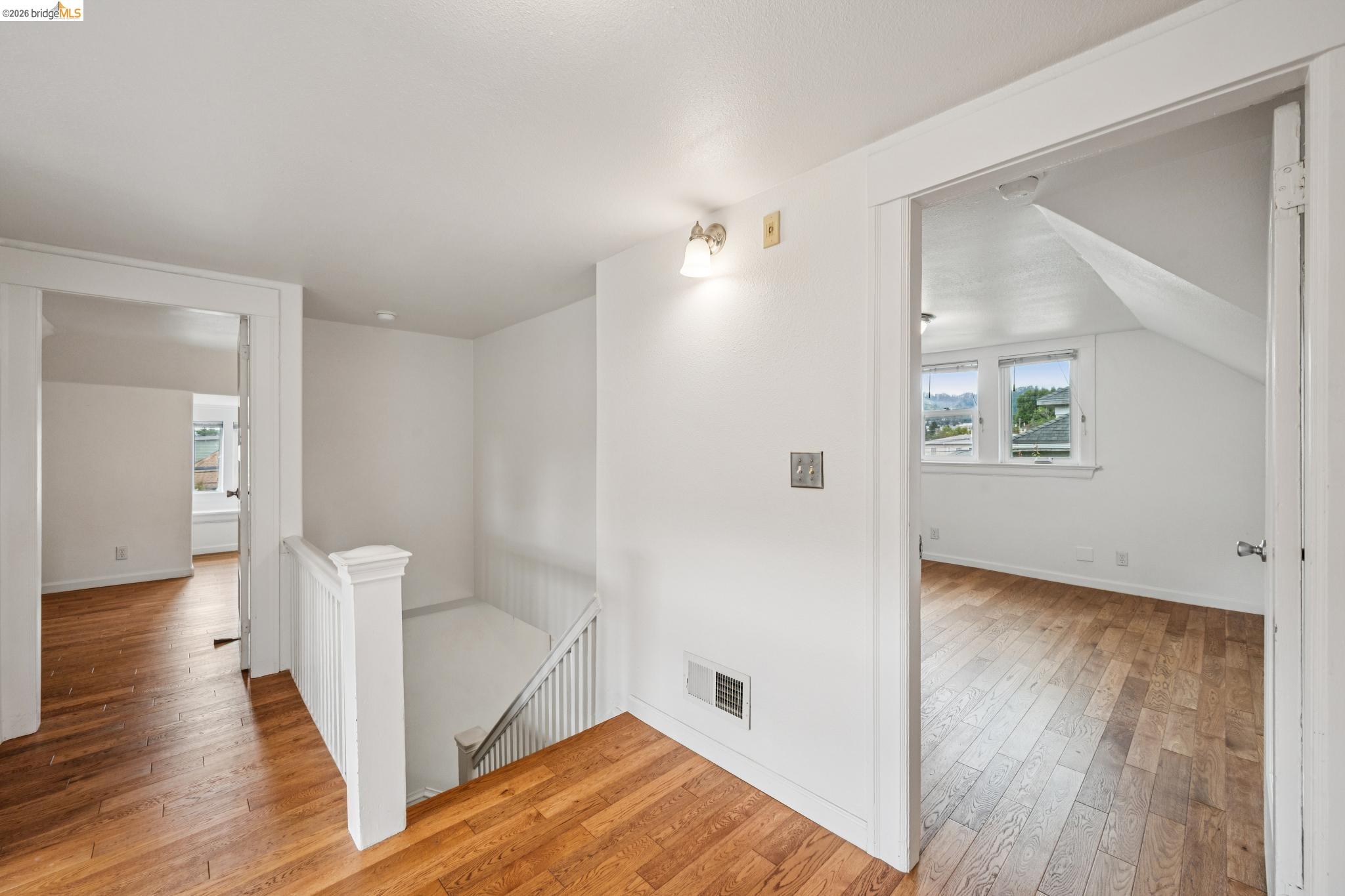 2140 Woolsey Street Berkeley, CA 94705 - Photo 19 of 40