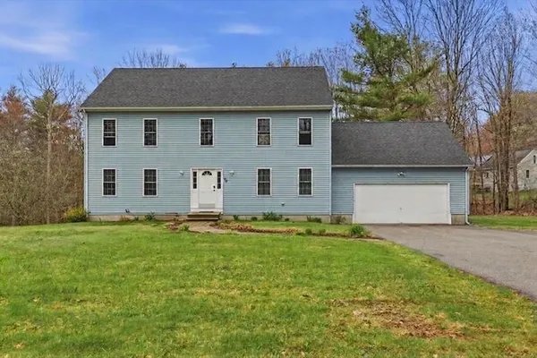 $549,900 | 75 Pleasant Street, Oxford, MA 01537