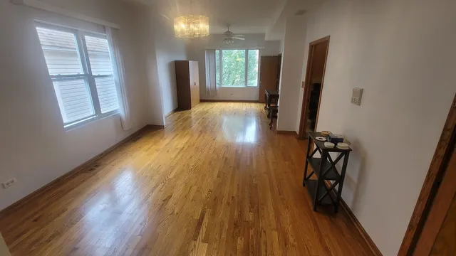 $1,850 | 2977 North Lawndale Avenue, Unit 2, Chicago, IL 60618