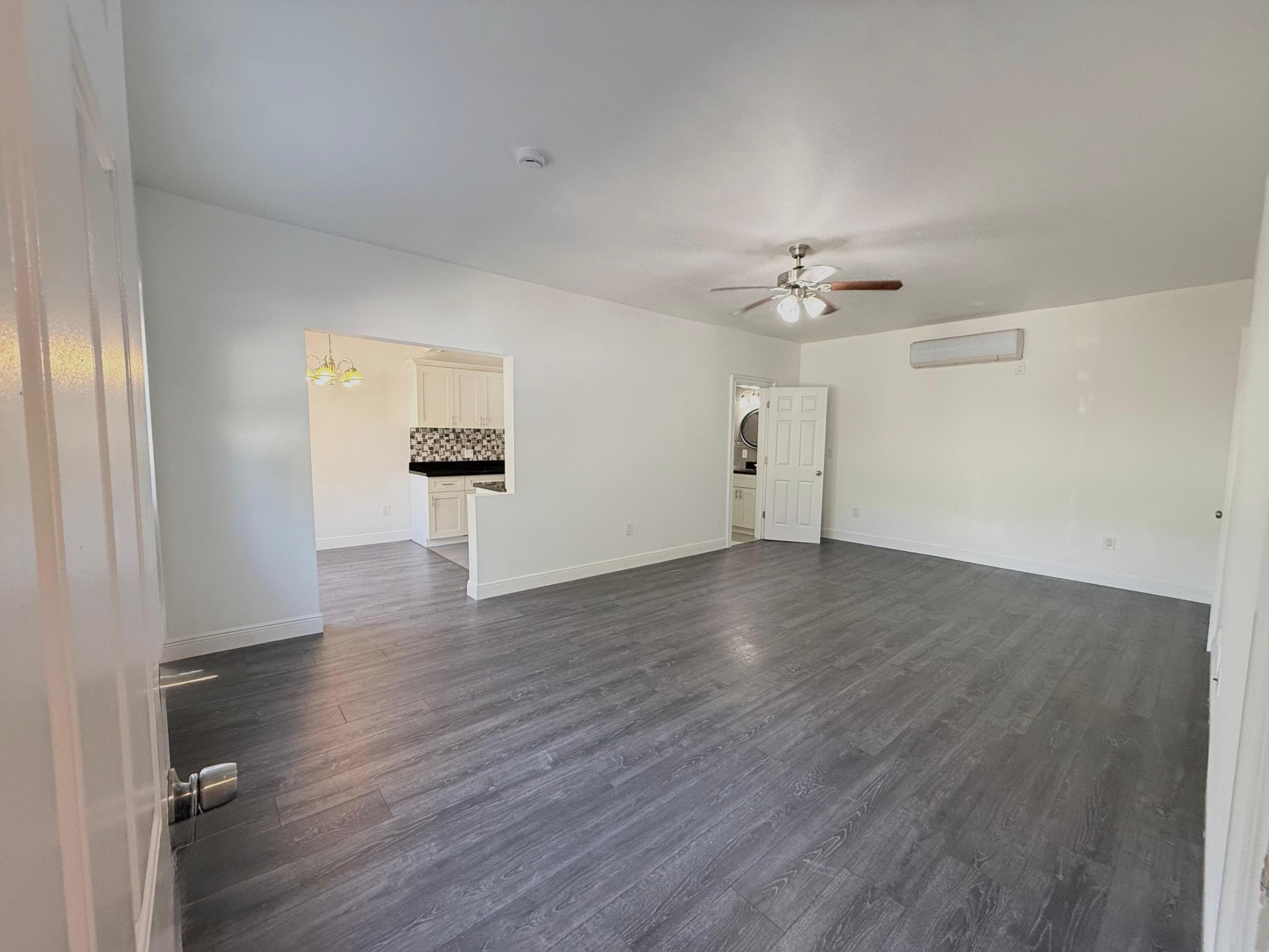 815 Upland Road, Unit 7 West Palm Beach, FL 33401 - Photo 11 of 13 WhatsApp Image 2026-02-10 at 16.09.47