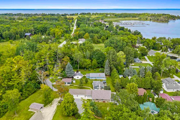 $339,000 | 3502 Irish Trail, Sturgeon Bay, WI 54235