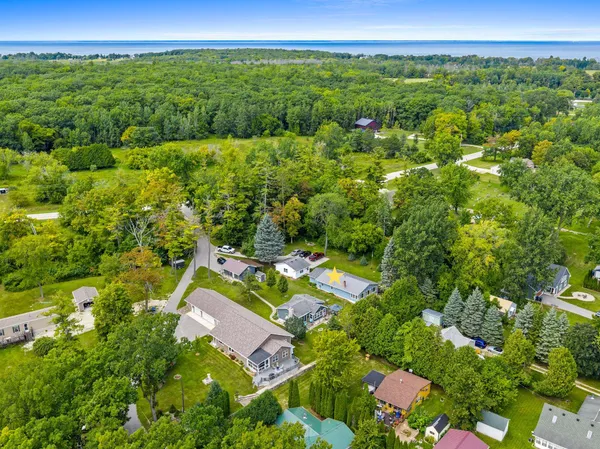$339,000 | 3502 Irish Trail, Sturgeon Bay, WI 54235