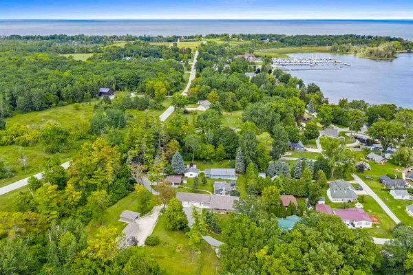 $339,000 | 3502 Irish Trail, Sturgeon Bay, WI 54235