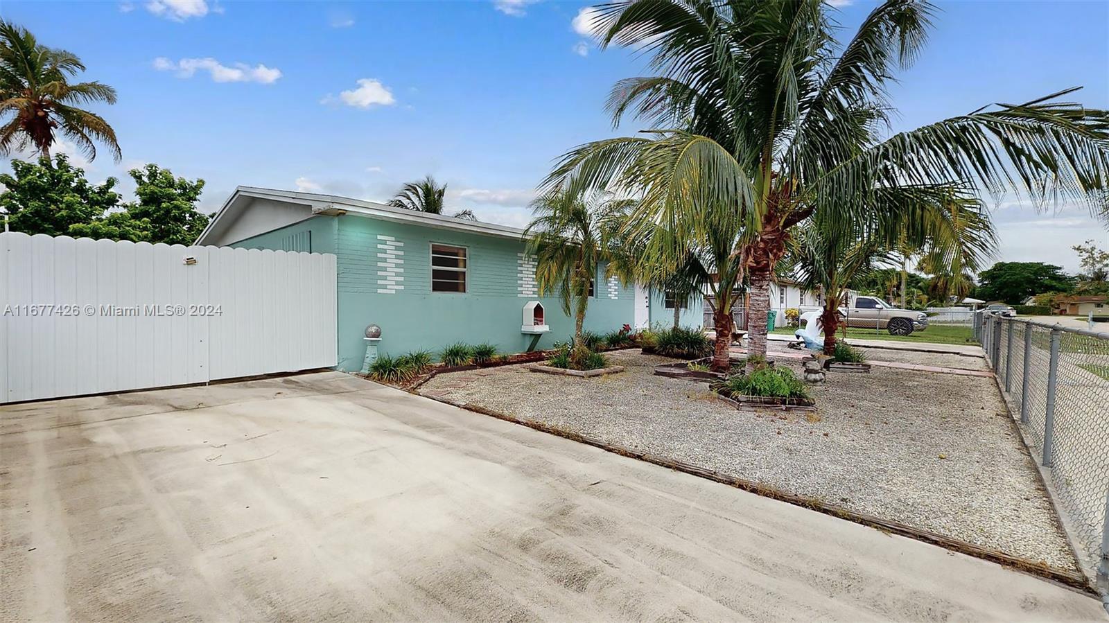 30110 Southwest 151st Avenue Homestead, FL 33033 - Photo 3 of 22
